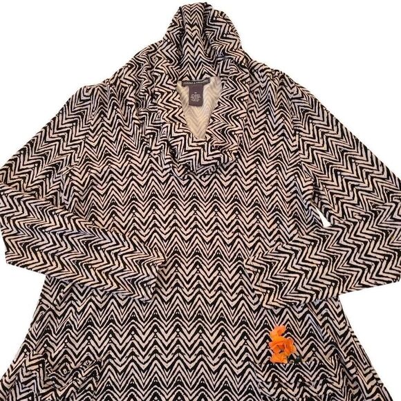 Chelsea & Theodore Womens Chevron Draped Neck Tunic Black White Size Medium - Picture 12 of 15